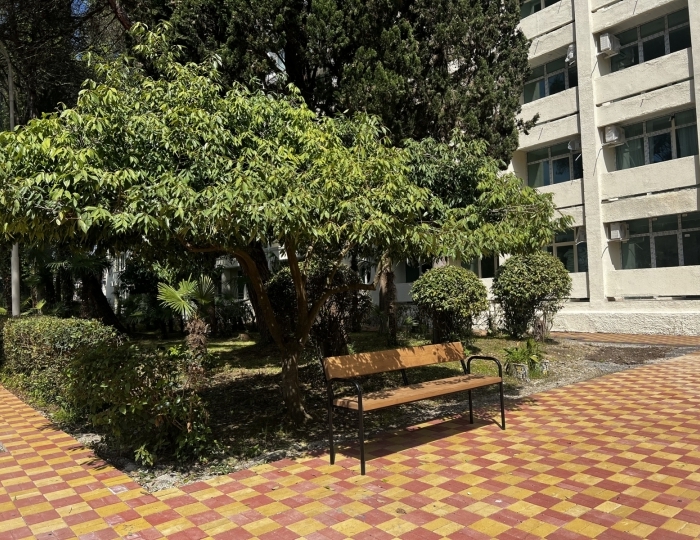 Парк-отель «Черноморец» Гудаута