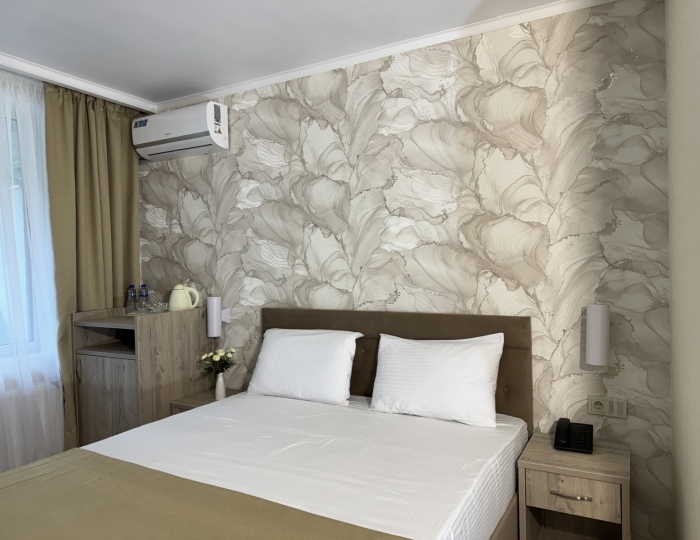 Сюит 2-местный 2-комнатный с балконом - Парк-отель «Черноморец» Гудаута