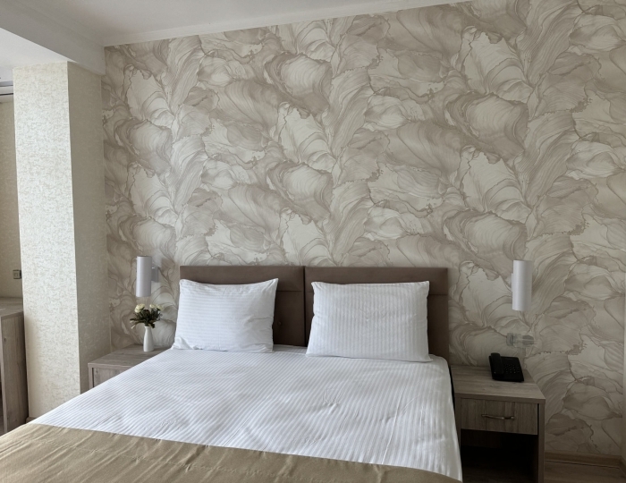 Улучшенный 2-местный 1-комнатный с балконом - Парк-отель «Черноморец» Гудаута